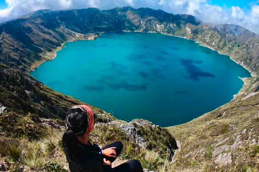 Tour Privado a la Laguna Quilotoa: Aventura y Tradición