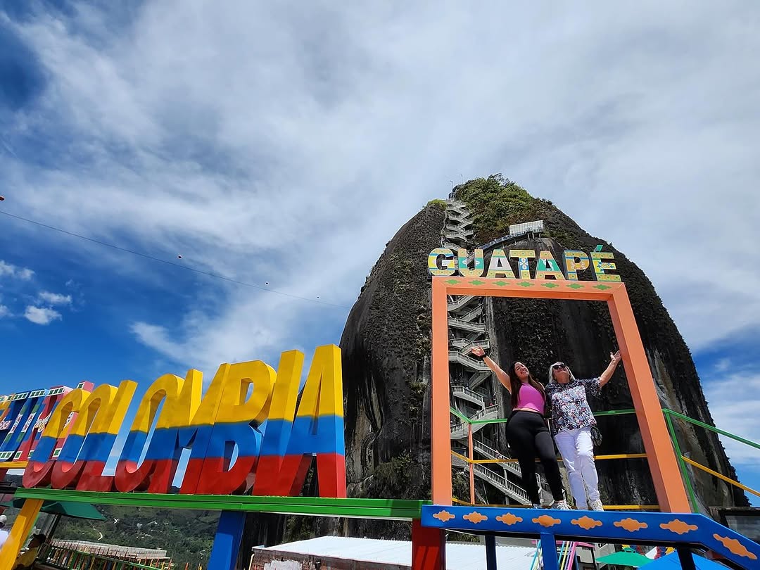 Tour Grupal en Guatapé y el Peñol